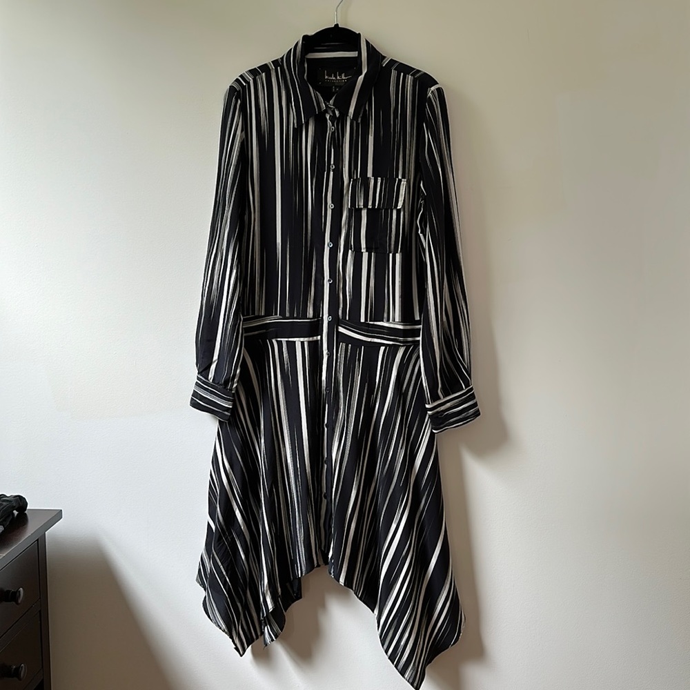 Nicole Miller Collection Midi Button-Down Shirt Dress